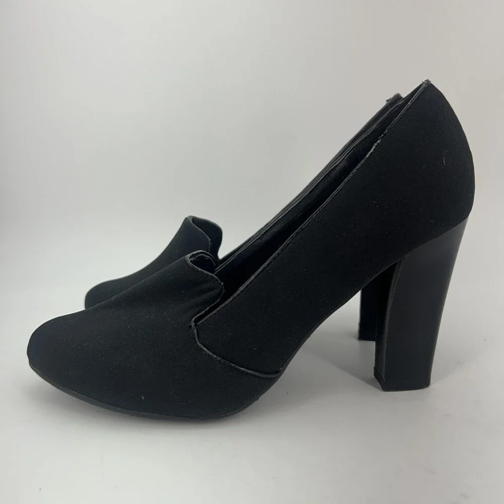 Coach And Four Shoes Womens Size 8 Black Faux Suede Block Heel Pumps Slip On